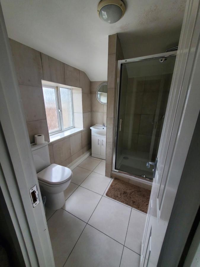 Kgt House Bed & Breakfast Дъблин Екстериор снимка