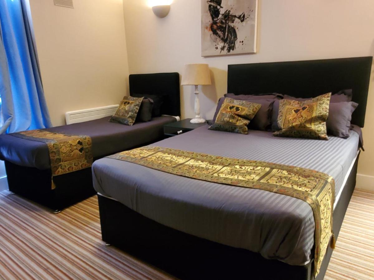 Kgt House Bed & Breakfast Дъблин Екстериор снимка