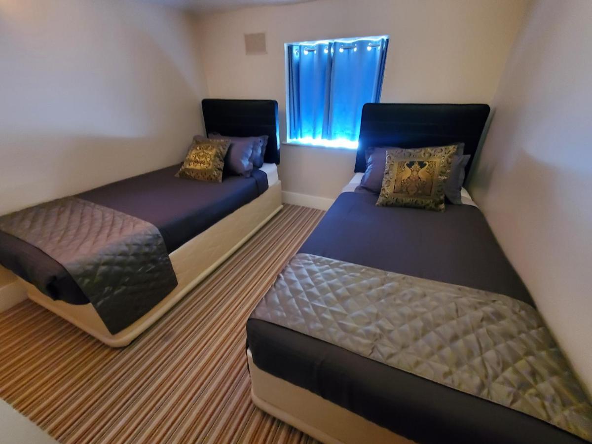 Kgt House Bed & Breakfast Дъблин Екстериор снимка