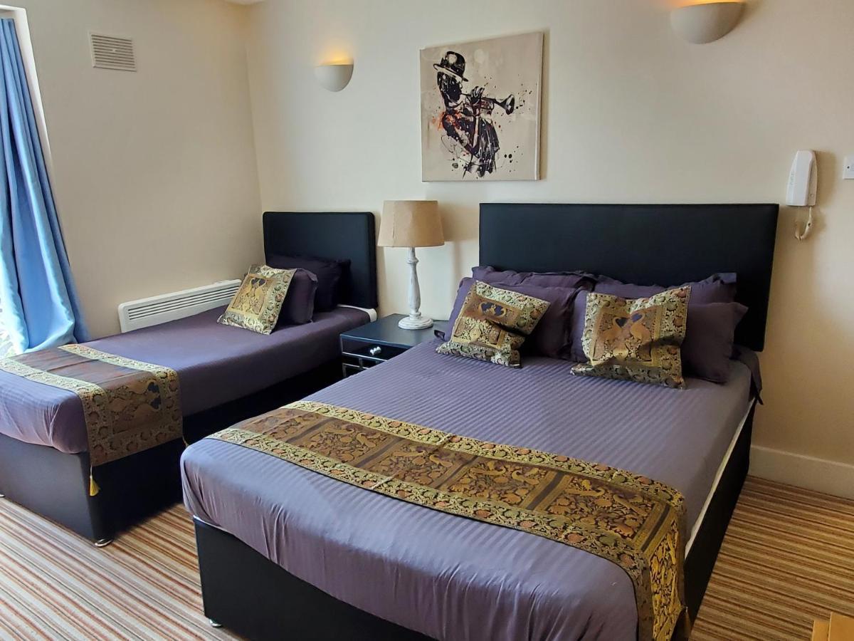 Kgt House Bed & Breakfast Дъблин Екстериор снимка
