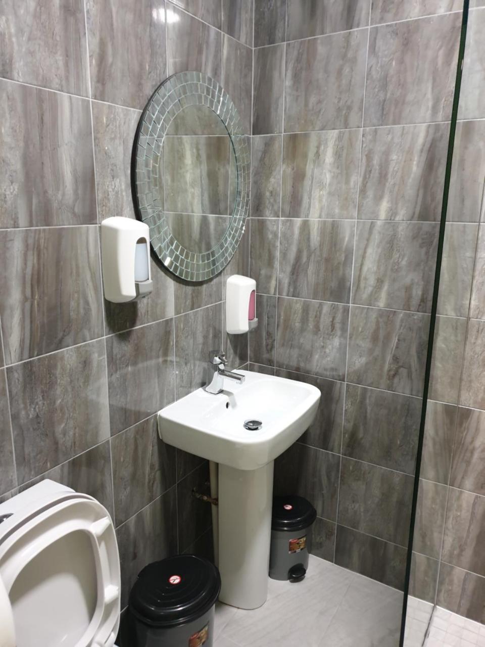 Kgt House Bed & Breakfast Дъблин Екстериор снимка